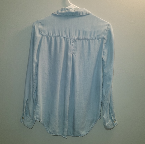 Kailene Chambray Top - Picture 3 of 6